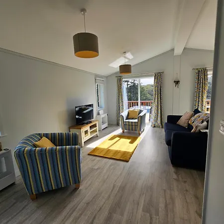 Peacock - Sleeps 4 - 2 Bedrooms 度假居 西卢港